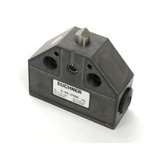 Bridgeport VMC Axis Reference Limit Switch For all VMC Models . Alternate part numbers BP1556209 BP11590037 BP1590037 BP1159-0037